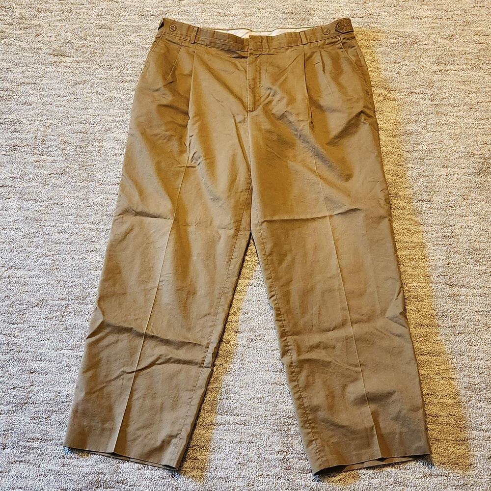 Levis Travelers Pants Mens 38x29 Beige Pleated Chino Cotton Blend Casual Vintage
